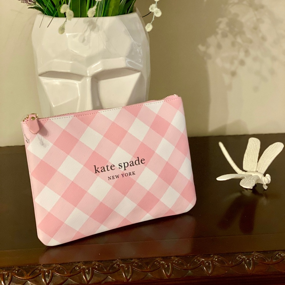 New Kate Spade New York bag.